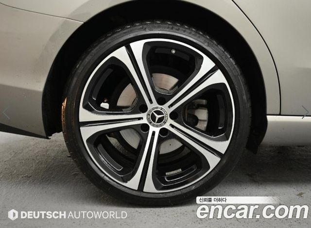 Mercedes-Benz C-Class C300 4MATIC Avantgarde