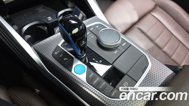 BMW i4 M50