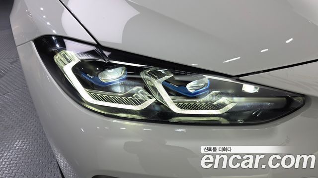 BMW i4 M50