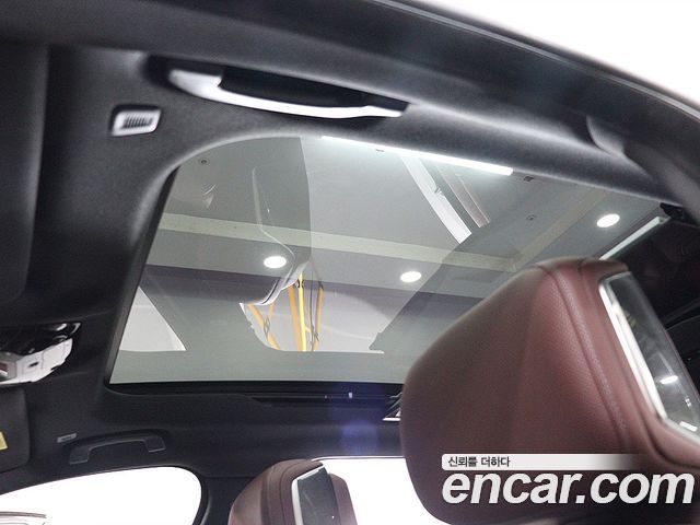 BMW 7-Series 740i xDrive M Sport