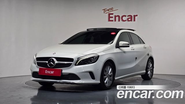 Mercedes-Benz A-Class A200