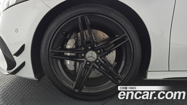 Mercedes-Benz A-Class AMG A45 4MAITC+ Hatchback