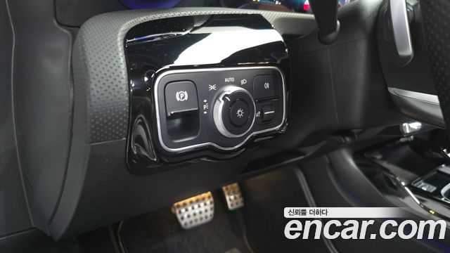 Mercedes-Benz A-Class AMG A45 4MAITC+ Hatchback