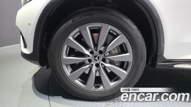 Mercedes-Benz GLC-Class GLC350e 4MATIC Premium