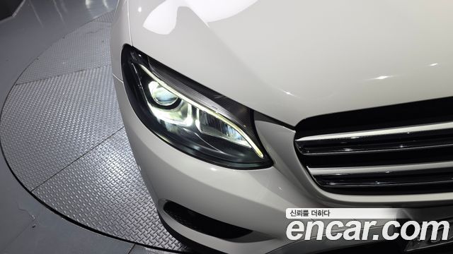 Mercedes-Benz GLC-Class GLC350e 4MATIC Premium