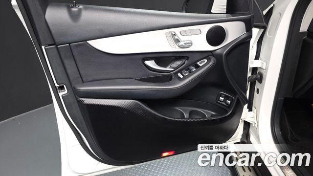 Mercedes-Benz GLC-Class GLC350e 4MATIC Premium