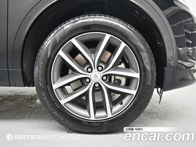 Land Rover Discovery Sport P250 Dynamic SE
