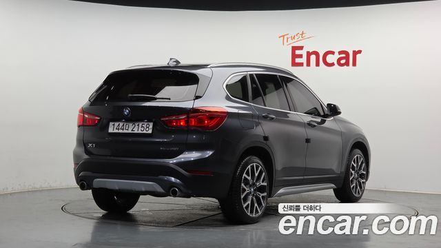 BMW X1 xDrive 20i xLine