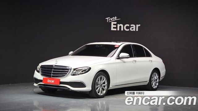 Mercedes-Benz E-Class E220d 4MATIC Exclusive