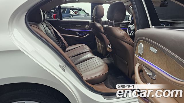Mercedes-Benz E-Class E220d 4MATIC Exclusive