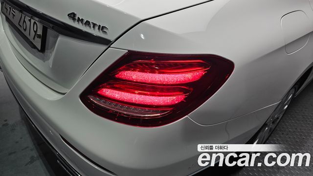 Mercedes-Benz E-Class E220d 4MATIC Exclusive