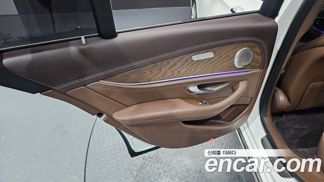 Mercedes-Benz E-Class E220d 4MATIC Exclusive