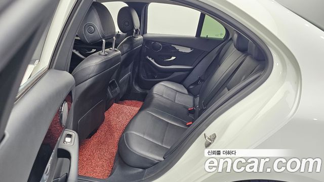 Mercedes-Benz C-Class C200