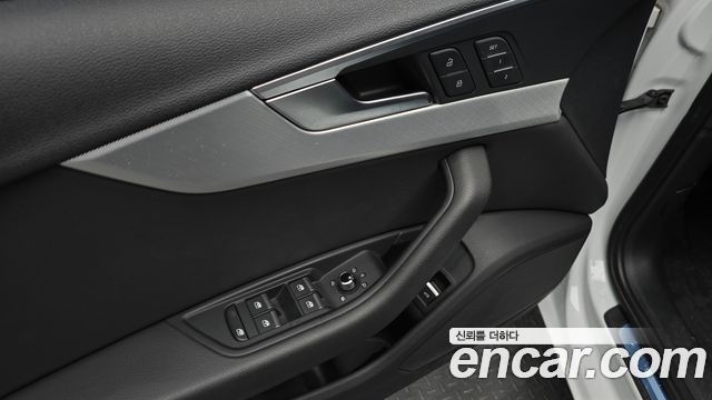 Audi A4 40 TFSI