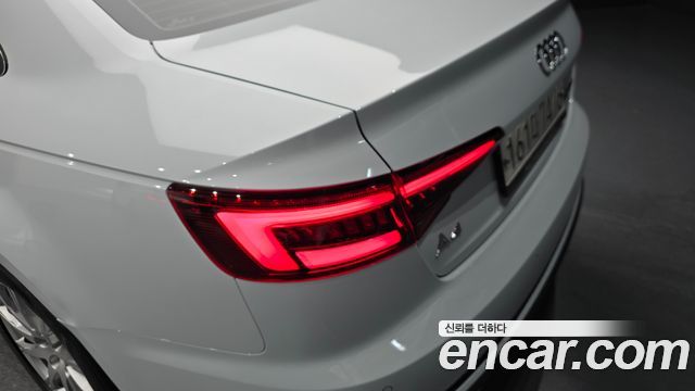 Audi A4 40 TFSI