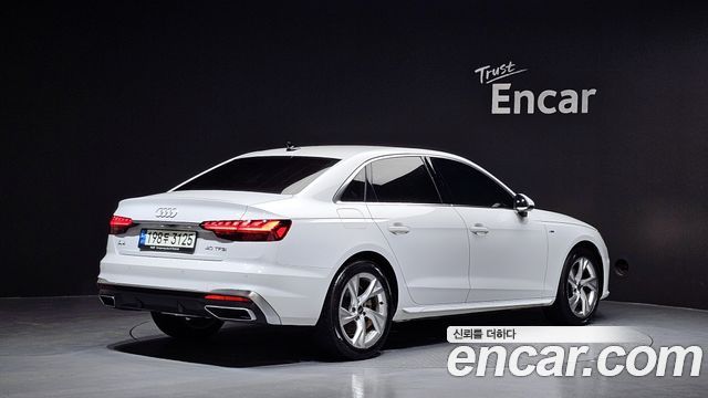 Audi A4 40 TFSI Premium