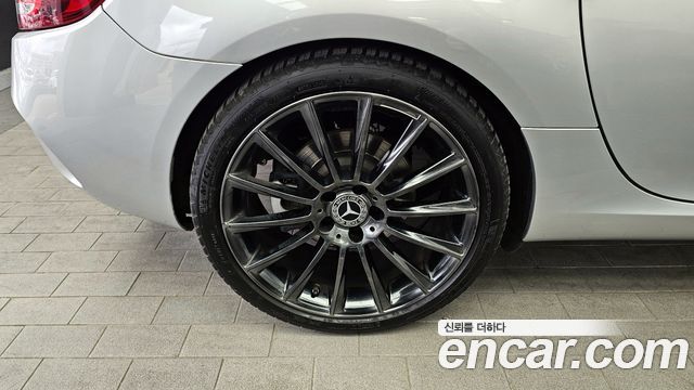 Mercedes-Benz SLC-Class SLC200