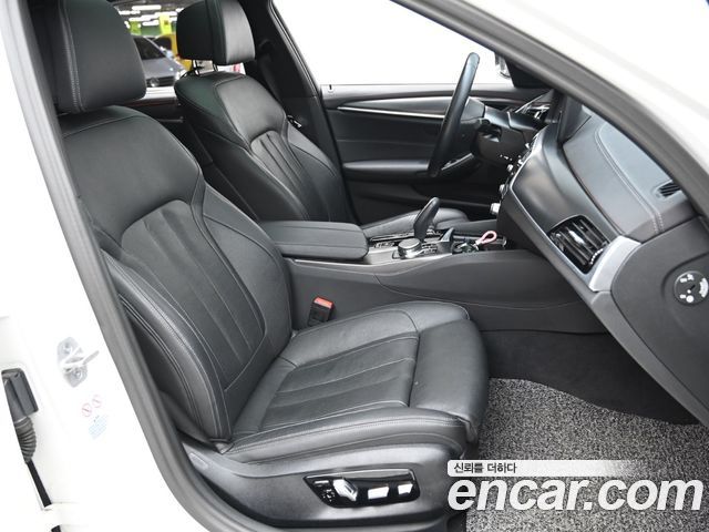 BMW 5-Series 520i M Sport