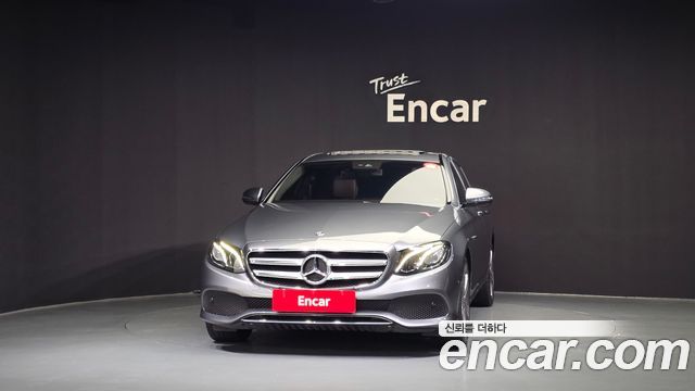 Mercedes-Benz E-Class E300 Avantgarde