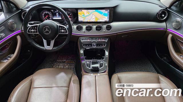 Mercedes-Benz E-Class E300 Avantgarde