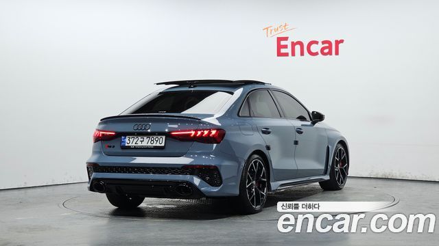 Audi RS3 2.5 TFSI Quattro