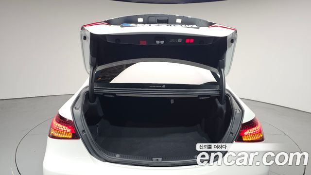 Mercedes-Benz E-Class E250 AMG Line