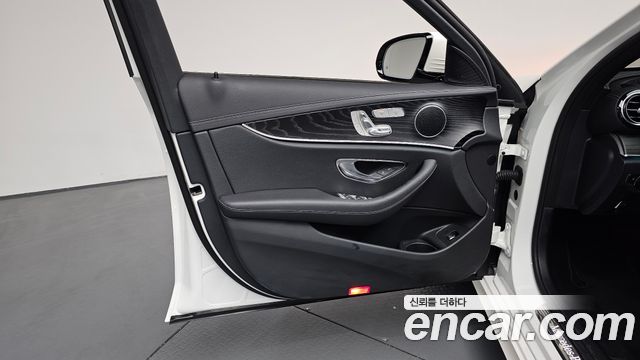 Mercedes-Benz E-Class E250 AMG Line