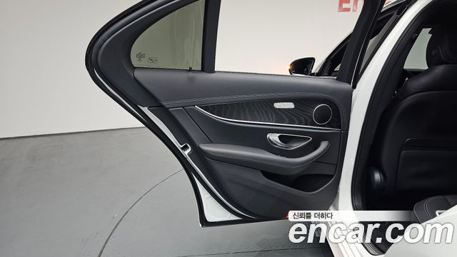 Mercedes-Benz E-Class E250 AMG Line
