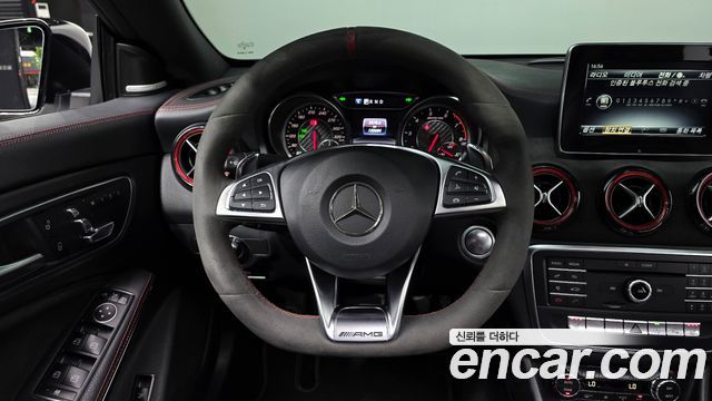Mercedes-Benz CLA-Class CLA45 AMG 4MATIC