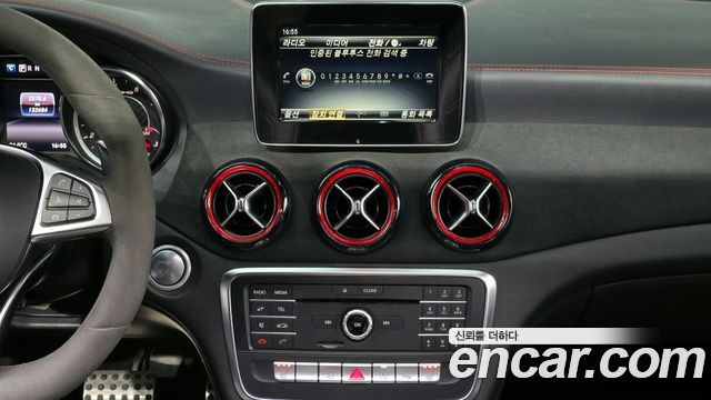 Mercedes-Benz CLA-Class CLA45 AMG 4MATIC