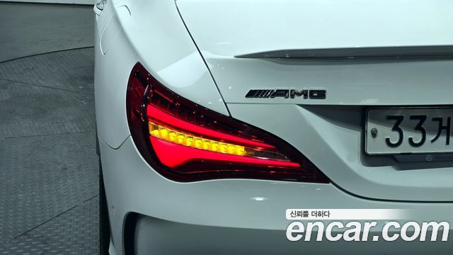 Mercedes-Benz CLA-Class CLA45 AMG 4MATIC