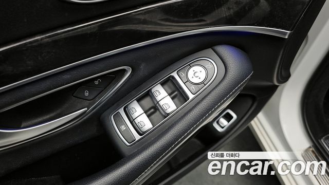 Mercedes-Benz S-Class S350L