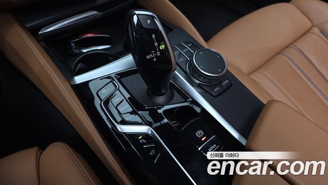 BMW 5-Series 520i M Sport