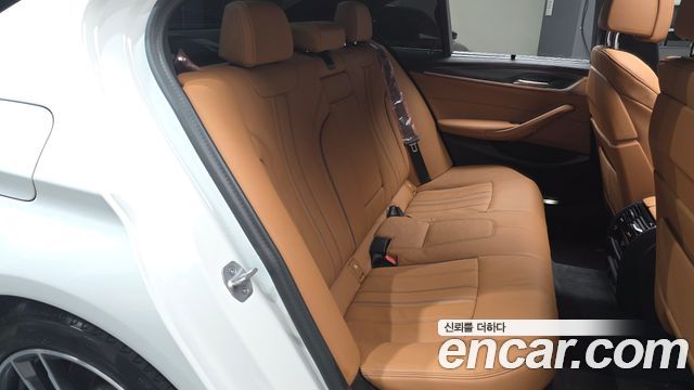 BMW 5-Series 520i M Sport