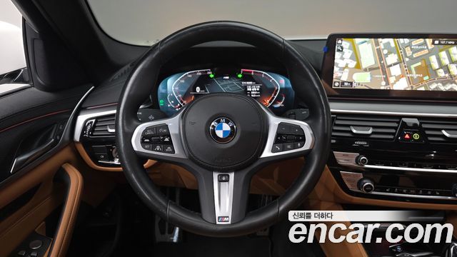 BMW 5-Series 520i M Sport