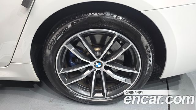 BMW 5-Series 520i M Sport