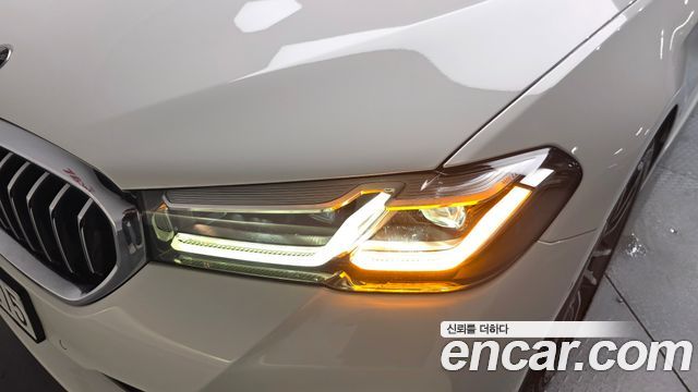 BMW 5-Series 520i M Sport