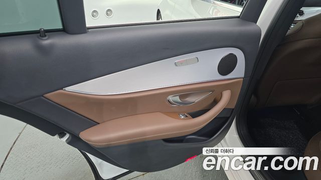 Mercedes-Benz E-Class E250 Avantgarde
