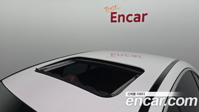 Mercedes-Benz E-Class E250 Avantgarde