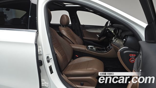 Mercedes-Benz E-Class E300 Avantgarde