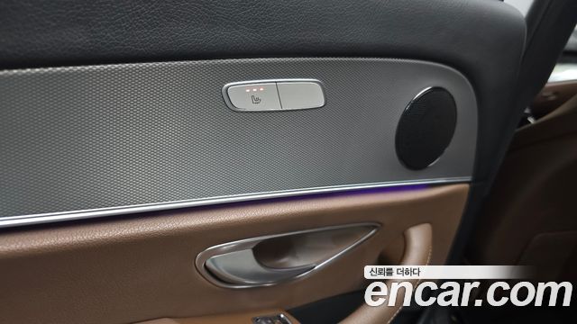 Mercedes-Benz E-Class E300 Avantgarde