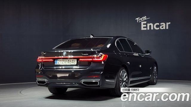 BMW 7-Series 740i M Sport