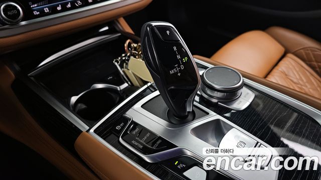 BMW 7-Series 740i M Sport