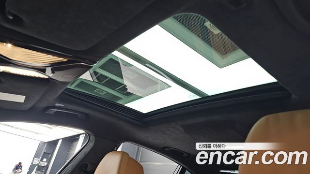 BMW 7-Series 740i M Sport