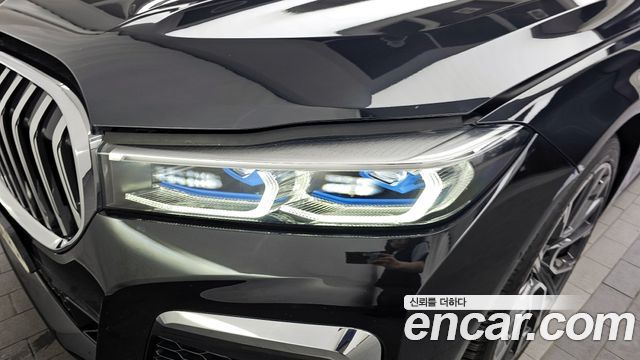 BMW 7-Series 740i M Sport