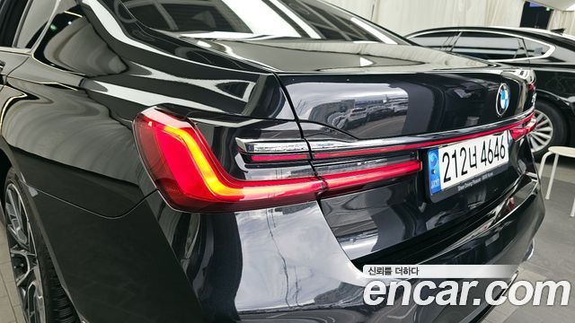 BMW 7-Series 740i M Sport