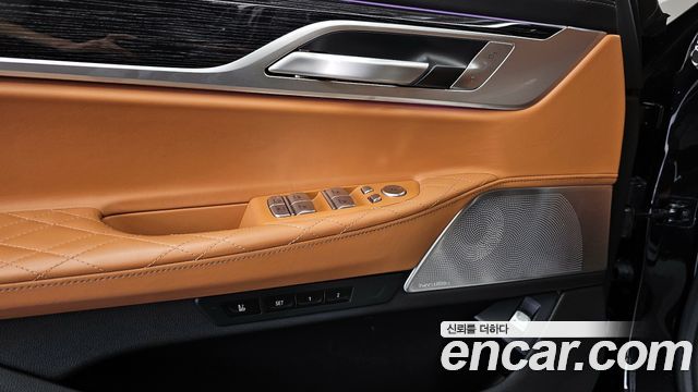 BMW 7-Series 740i M Sport