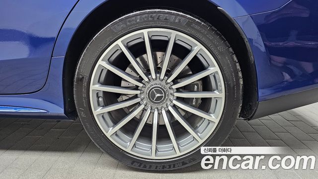 Mercedes-Benz AMG GT 4Door 43 4MATIC+