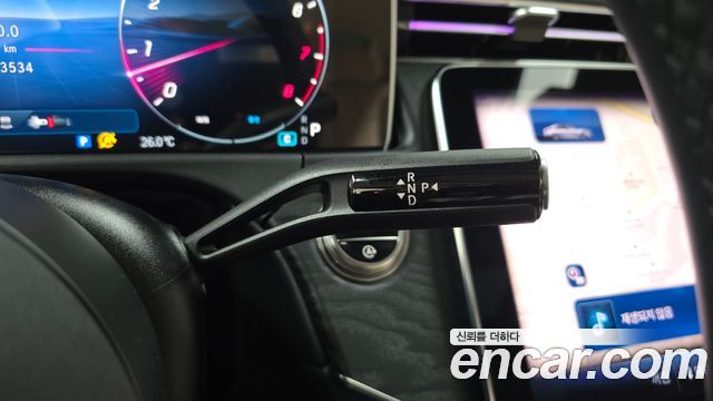 Mercedes-Benz E-Class E200 Avantgarde