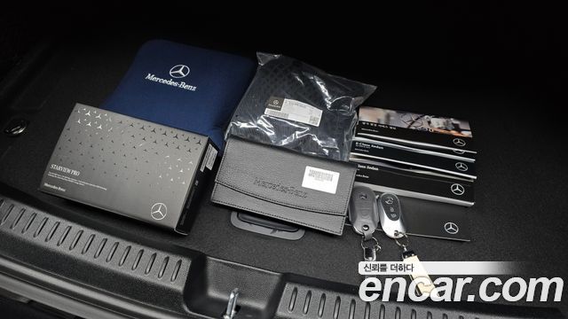Mercedes-Benz E-Class E200 Avantgarde